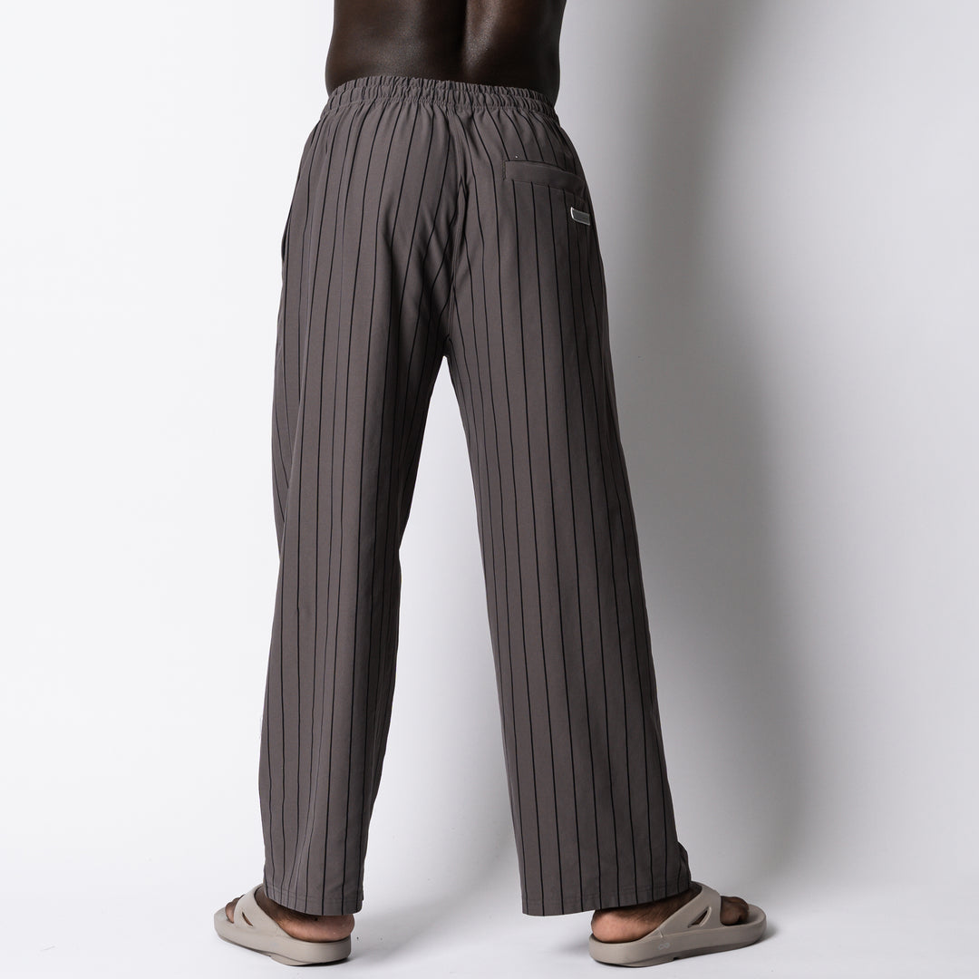 【8/7発売】STRIPE META DRY COMFORT PANTS