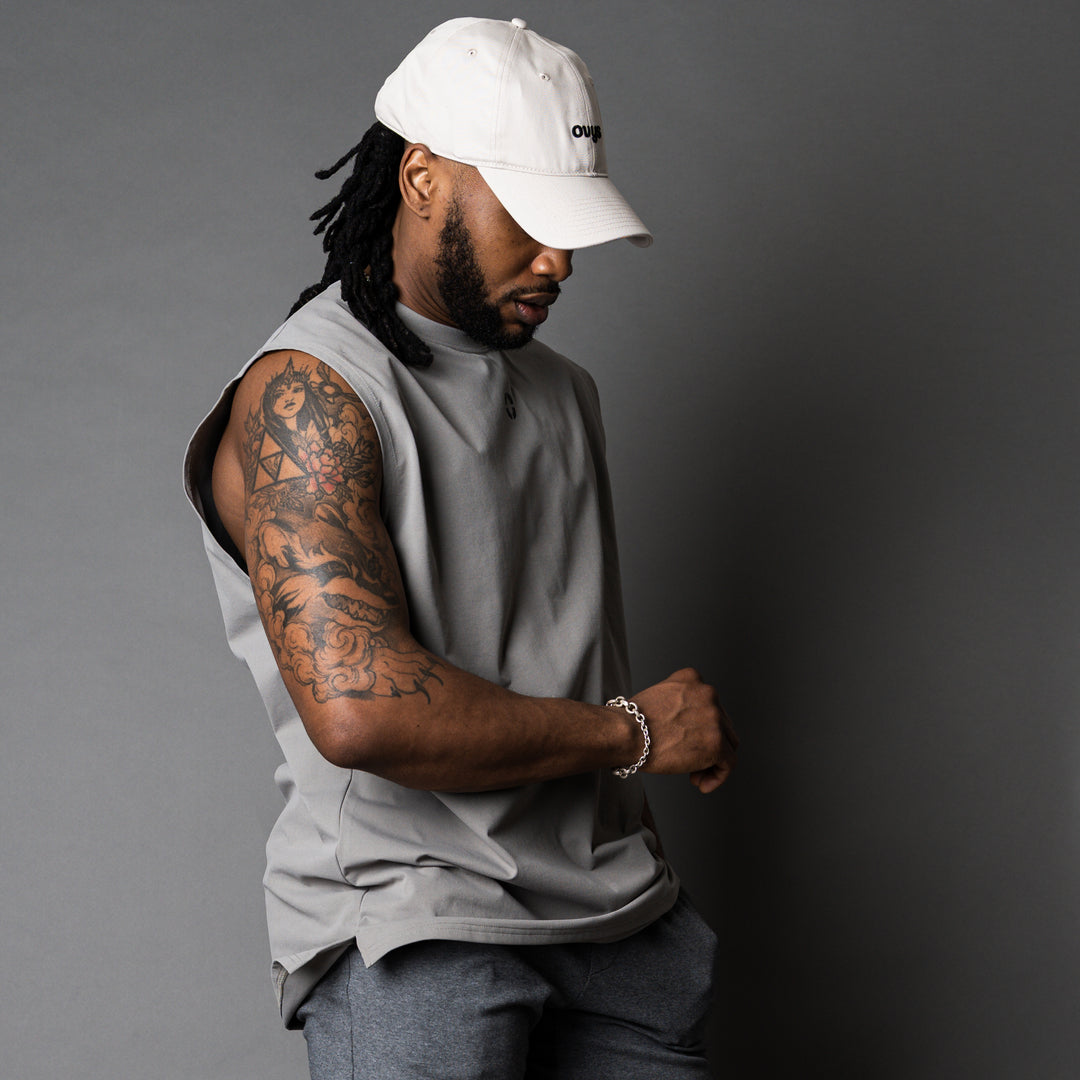 【3/13(金)発売】QUAD LOGO META EASY SLEEVELESS SHIRT