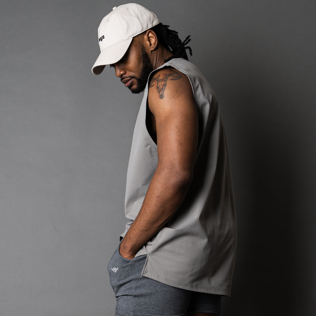 【3/13(金)発売】QUAD LOGO META EASY SLEEVELESS SHIRT