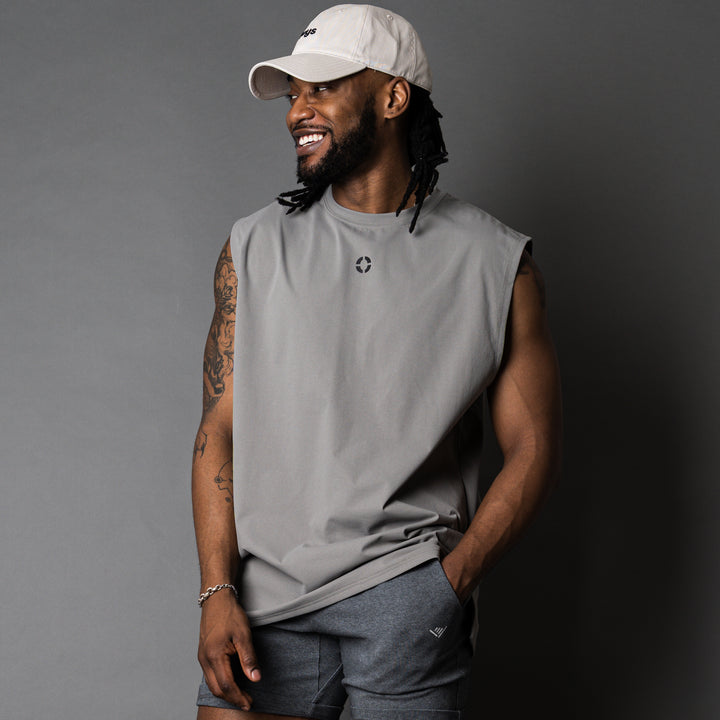 【3/13(金)発売】QUAD LOGO META EASY SLEEVELESS SHIRT