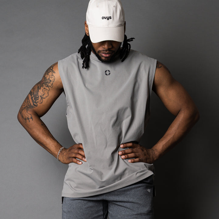 【3/13(金)発売】QUAD LOGO META EASY SLEEVELESS SHIRT