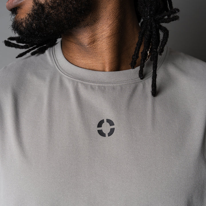 【3/13(金)発売】QUAD LOGO META EASY SLEEVELESS SHIRT