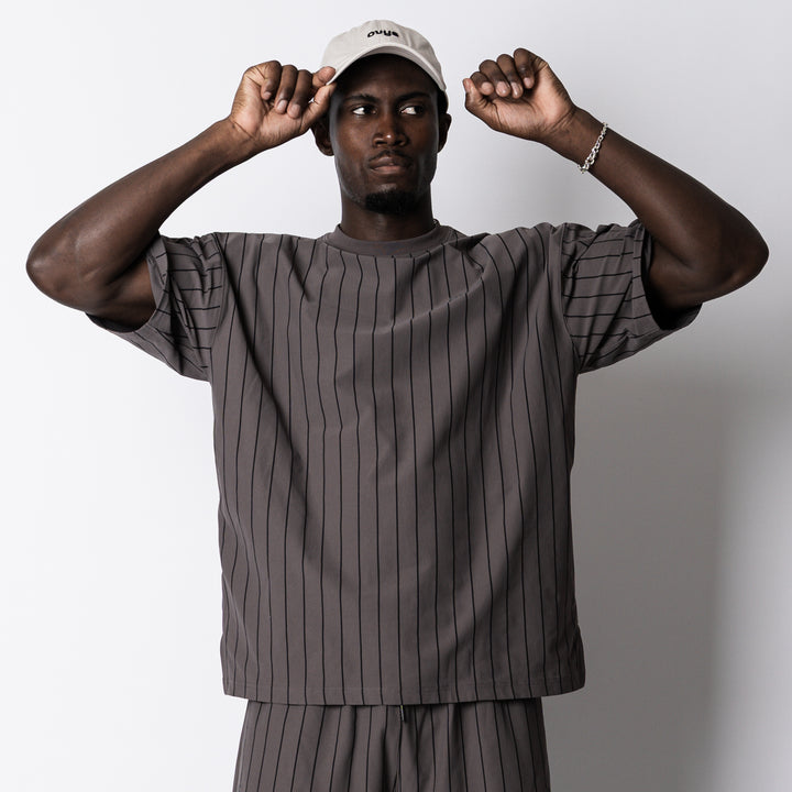 【8/7発売】STRIPE META DRY OVERSIZED SS TEE