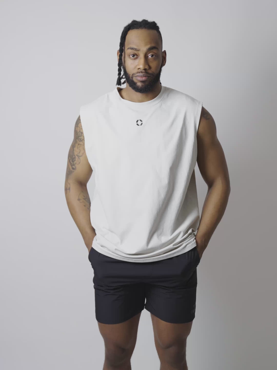 QUAD LOGO META EASY SLEEVELESS SHIRT