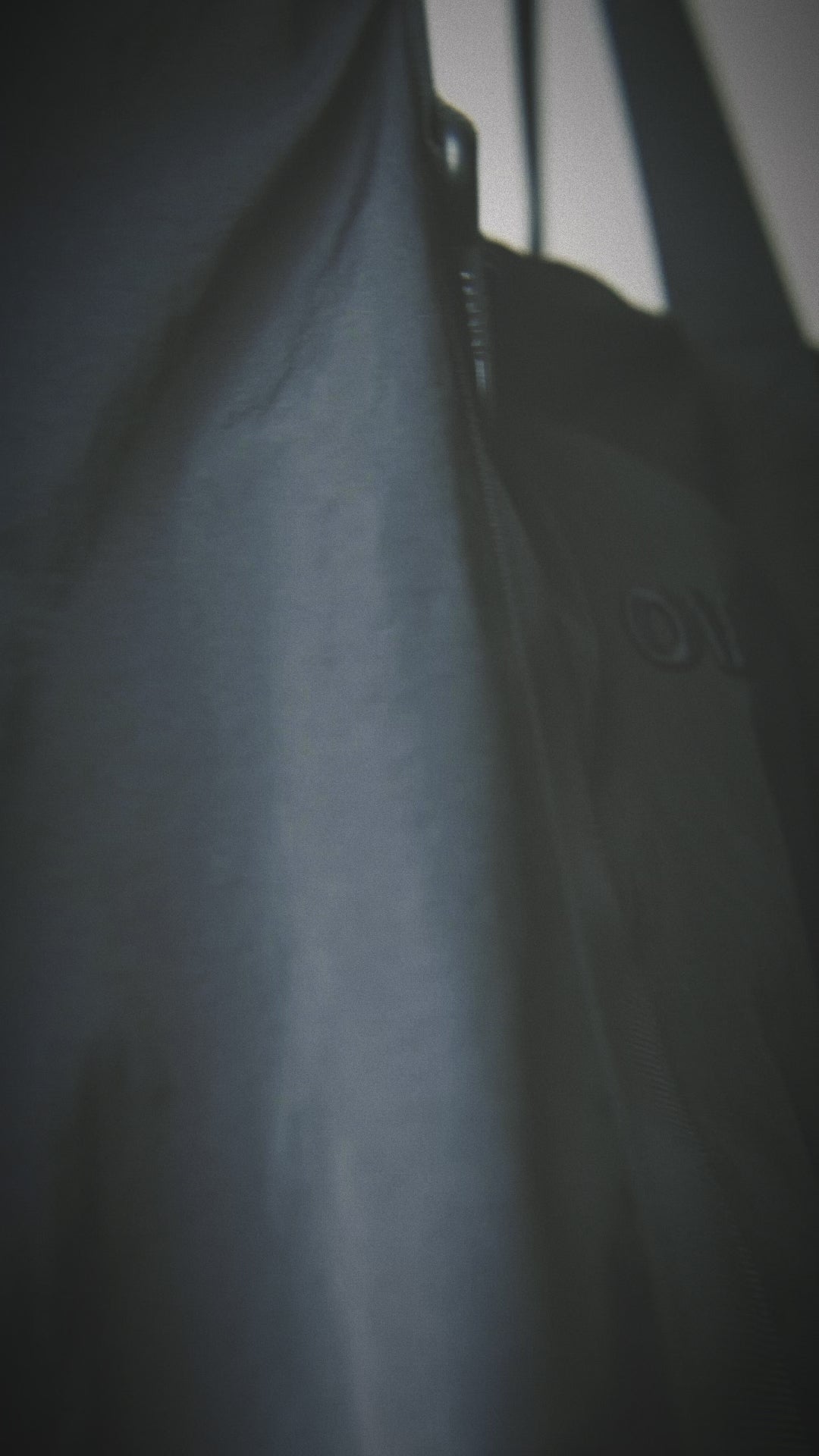 DETACHABLE UTILITY BOSTON BAG